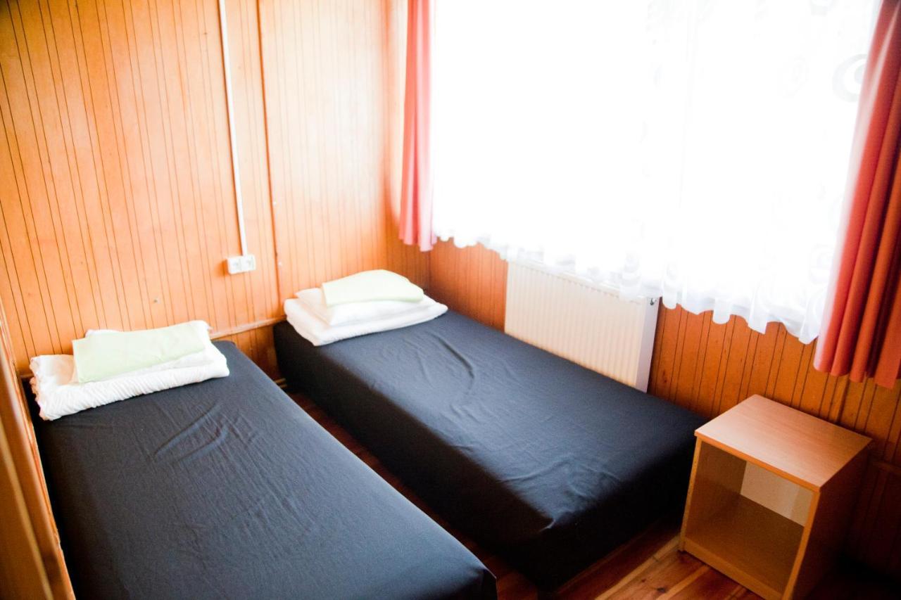 Camping Oaza Blonie Kornik Domki Standard - 3 Pokoje Exterior photo